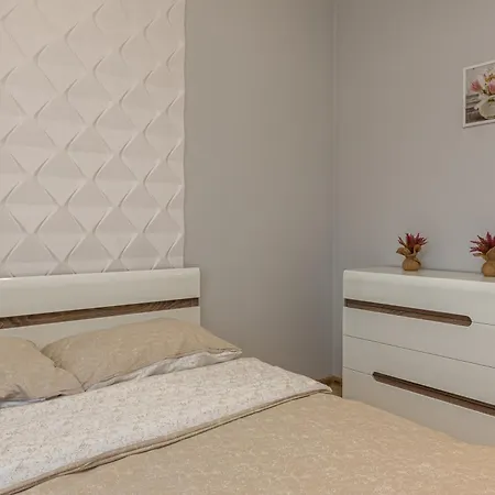 Galeria Rondo Wiatraczna Apartments Varsovia Exterior foto