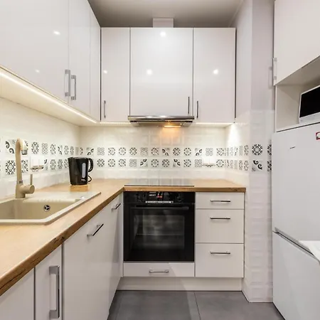 Galeria Rondo Wiatraczna Apartments Varsovia Exterior foto